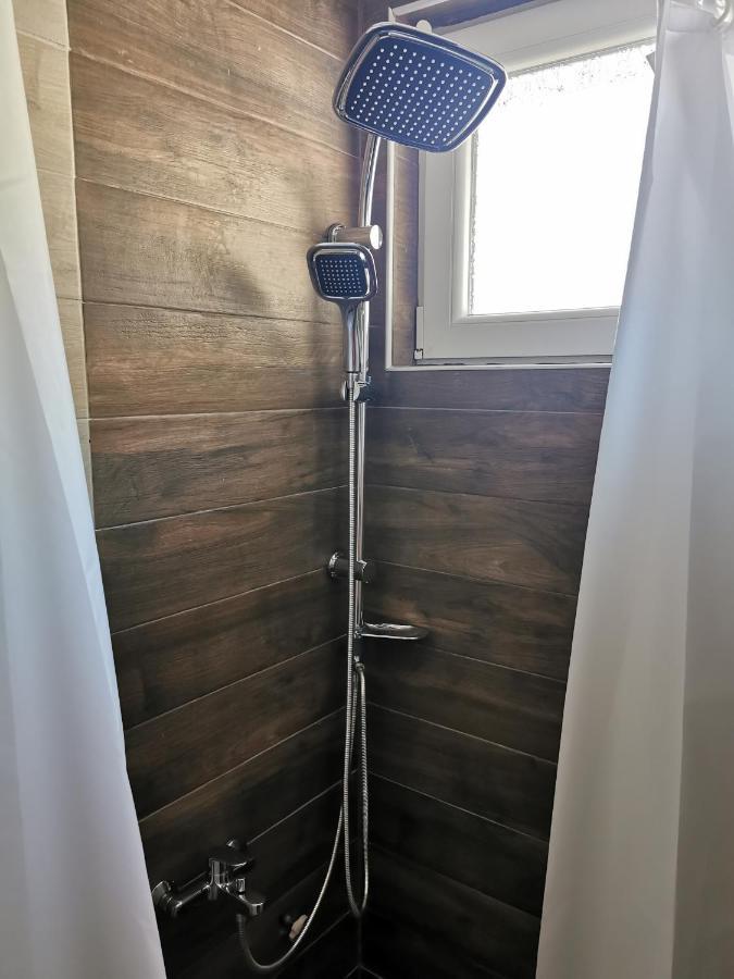 Gopo Guesthouse Elshani Екстериор снимка
